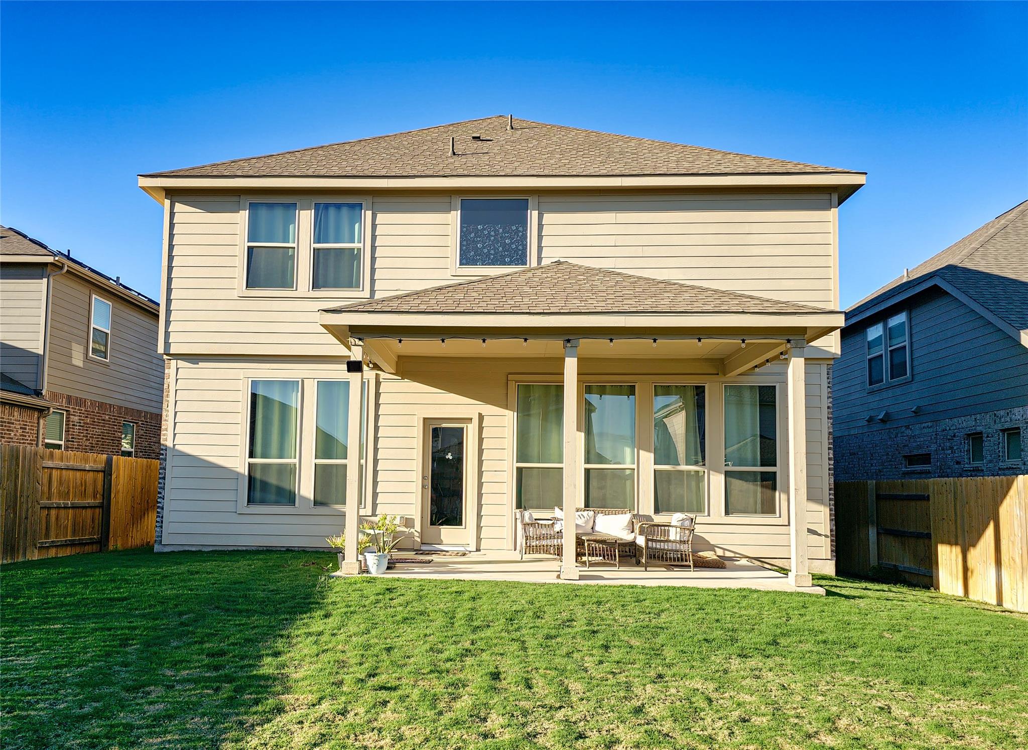 627 Pheasant Hill LN