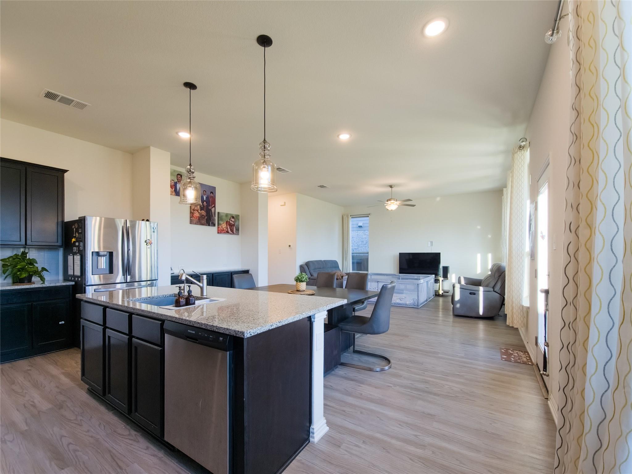 627 Pheasant Hill LN