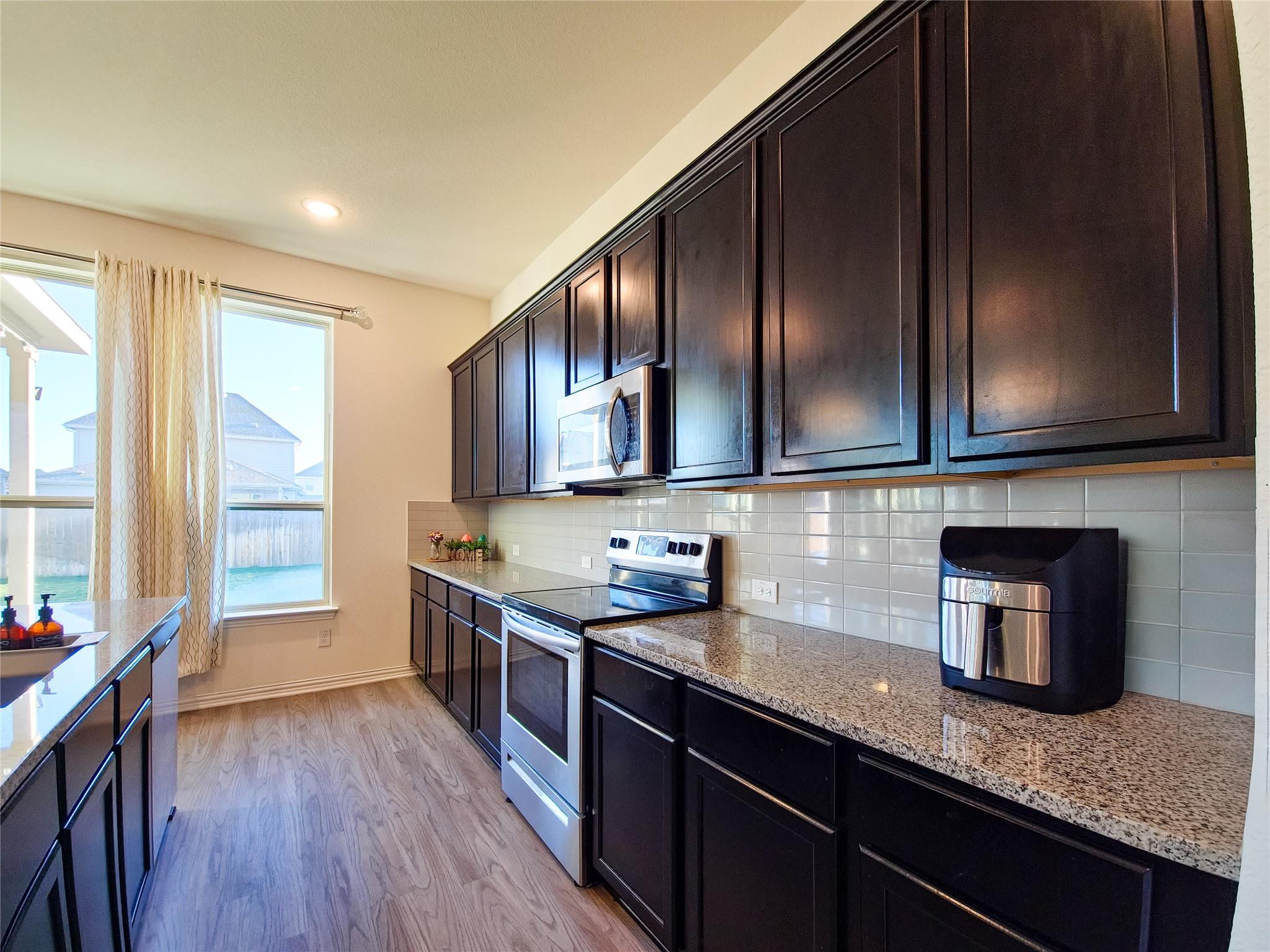 627 Pheasant Hill LN