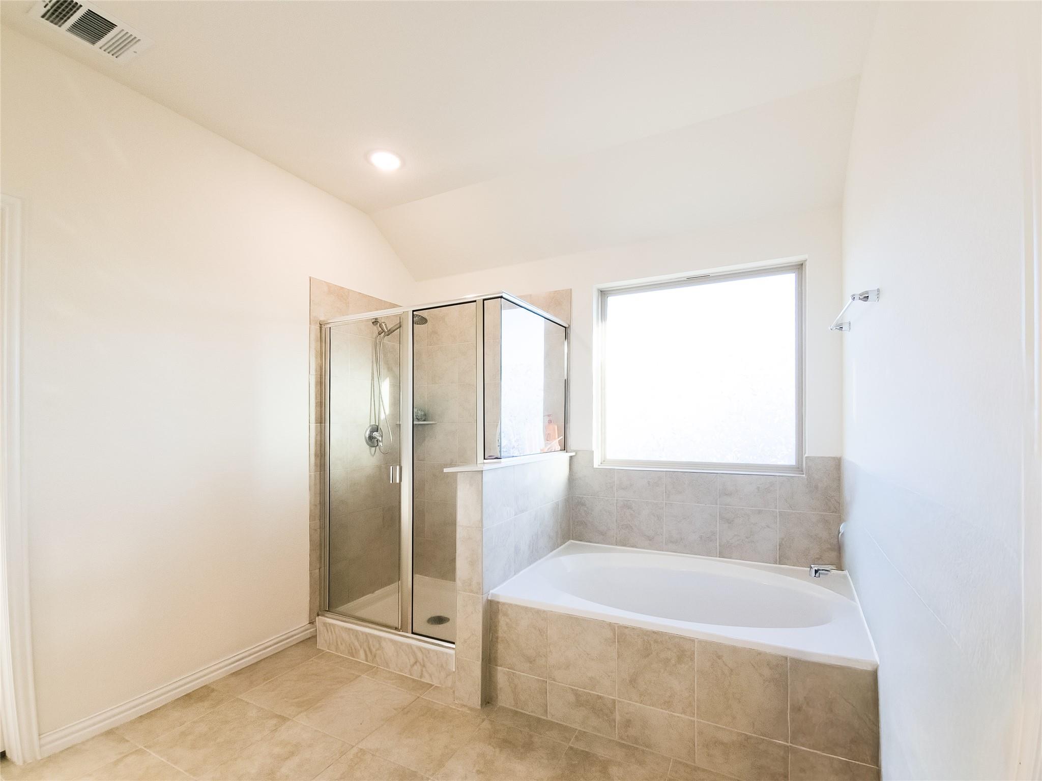 627 Pheasant Hill LN