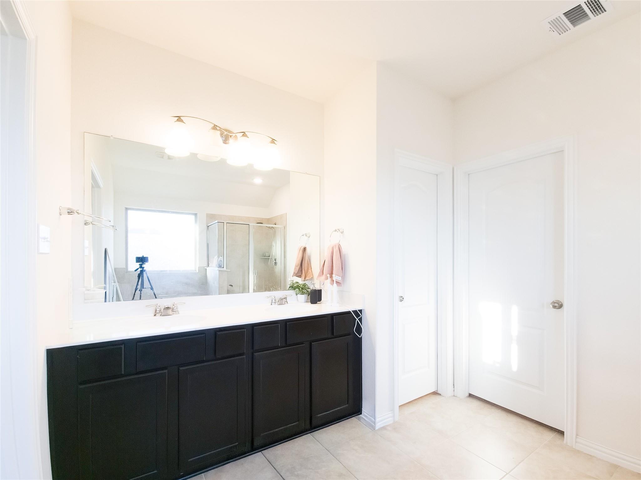 627 Pheasant Hill LN