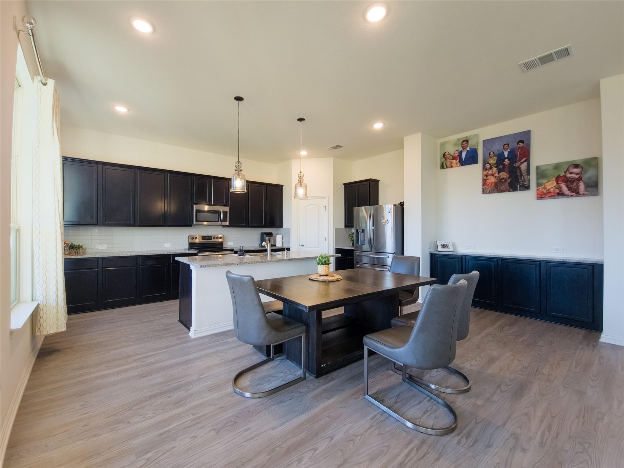 627 Pheasant Hill LN