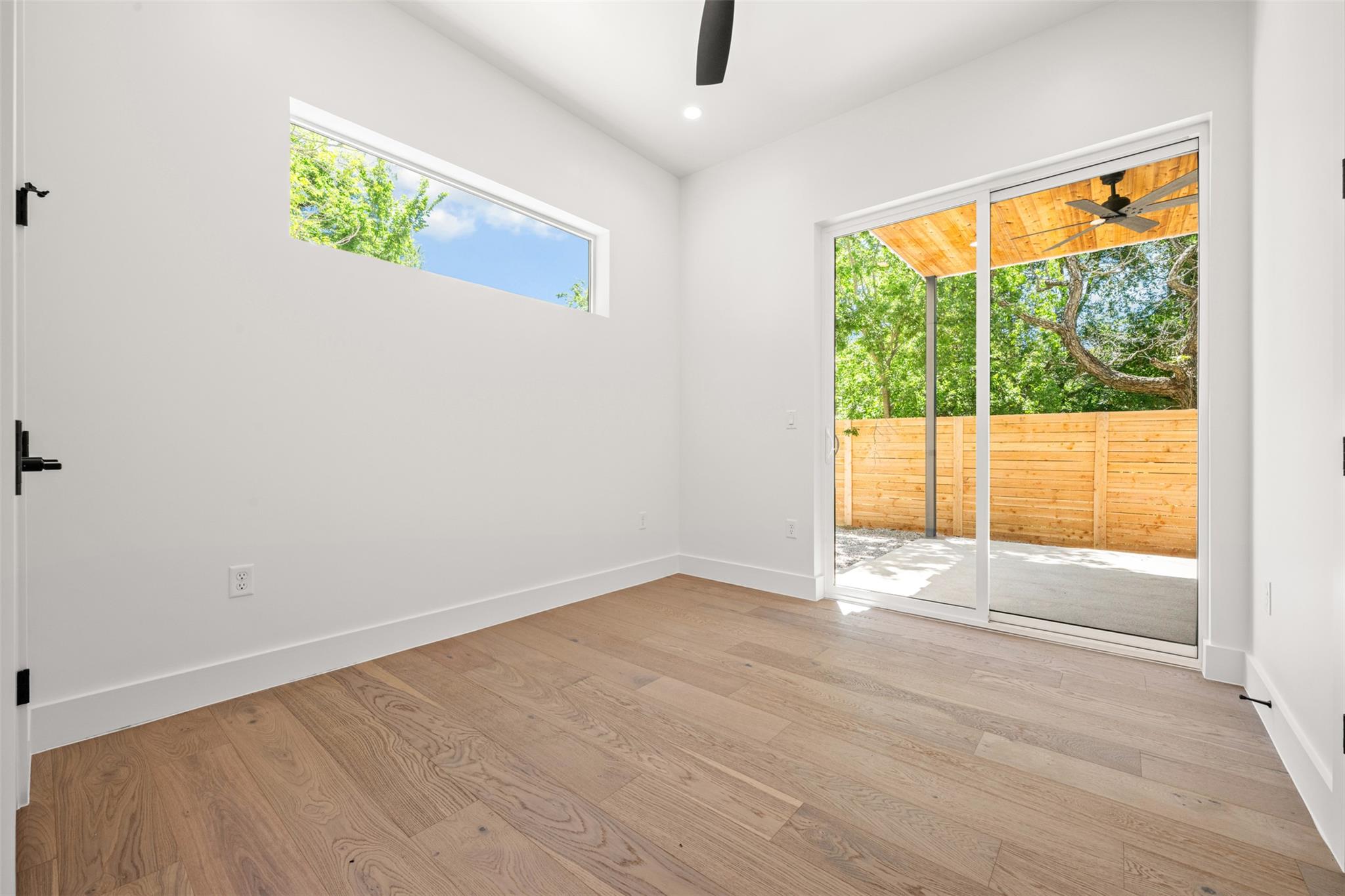 1305 Walnut Ave