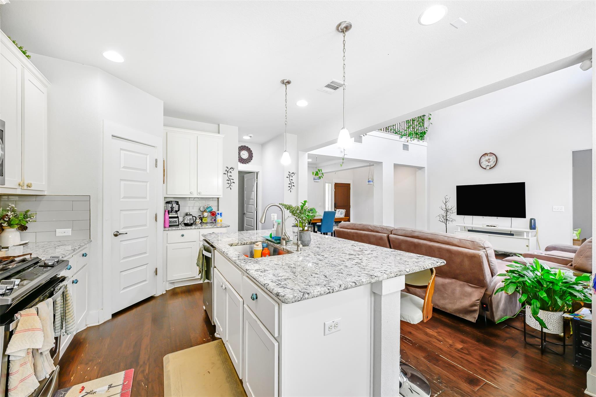 14703 Stillman BND