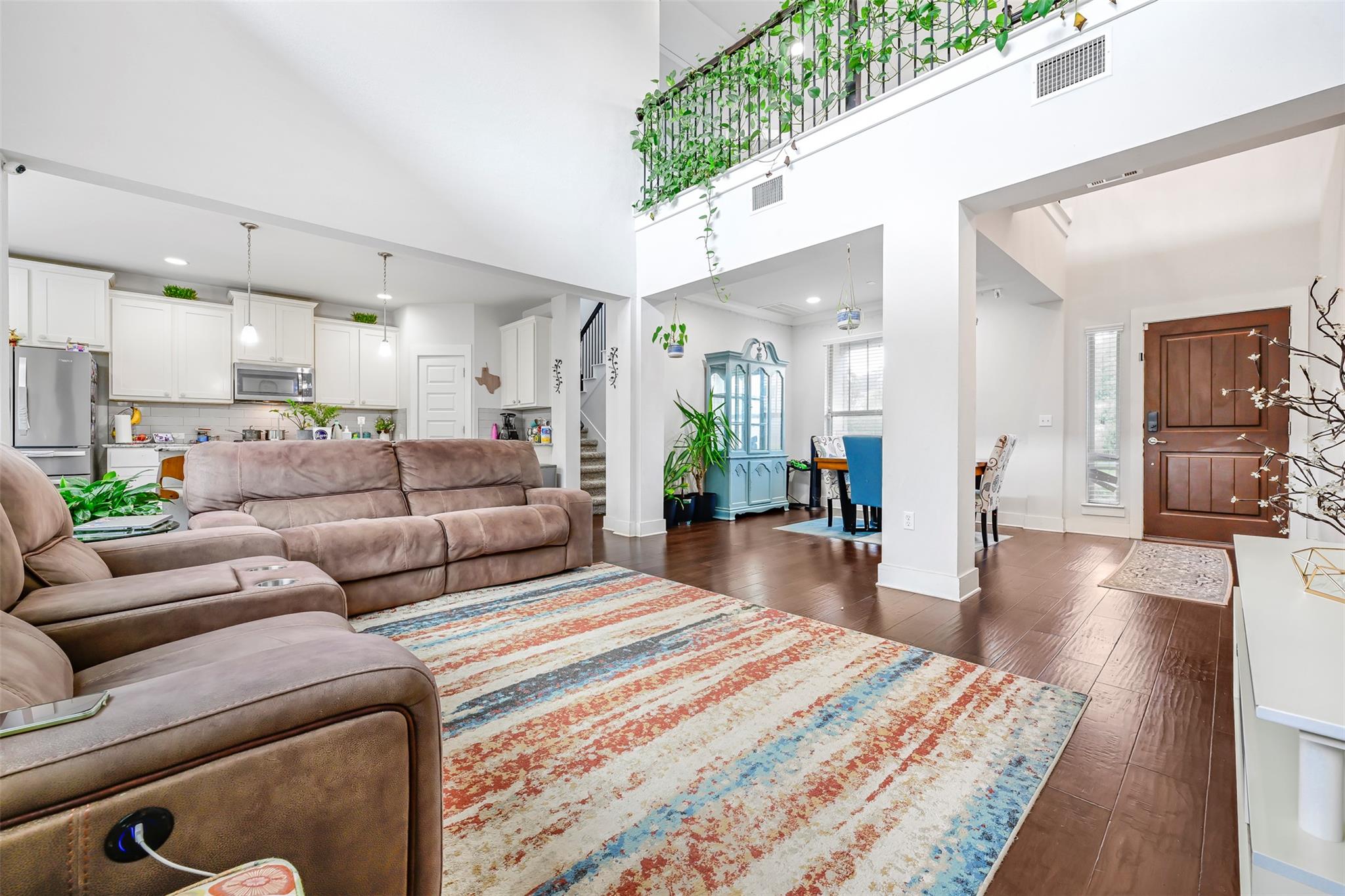 14703 Stillman BND