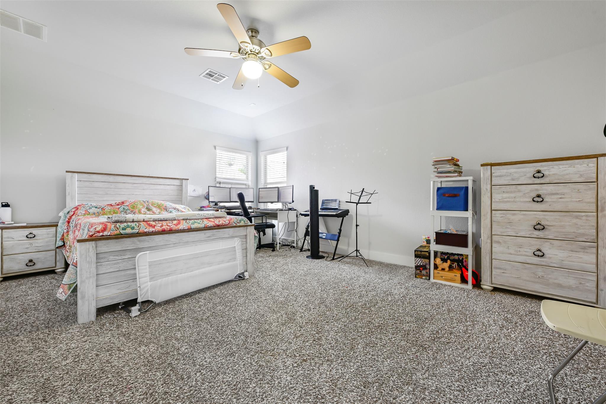 14703 Stillman BND