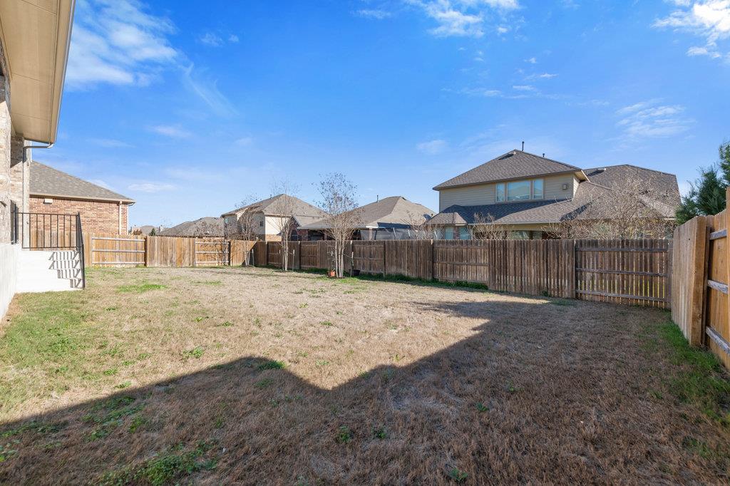 2921 Saint Paul Rivera LN