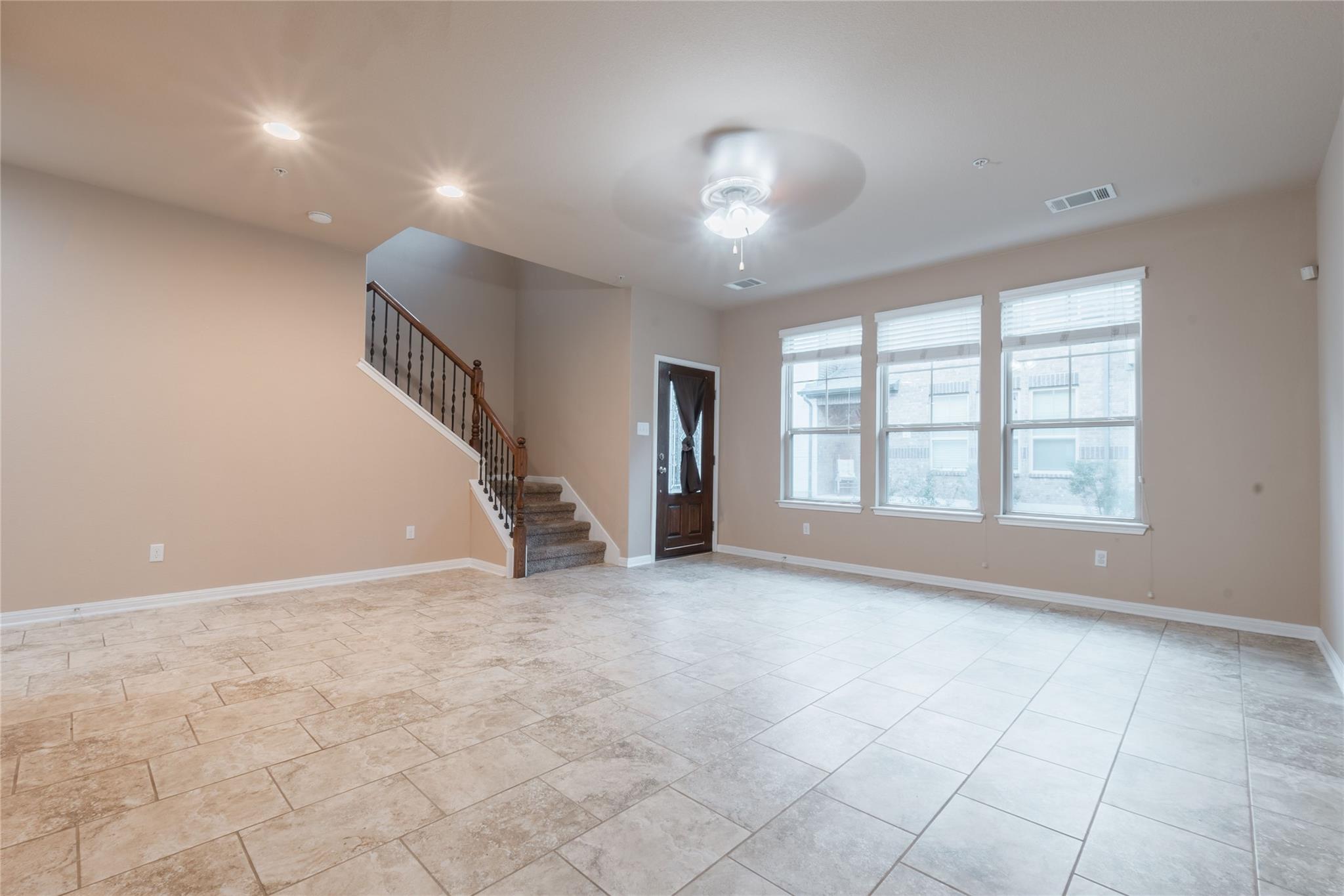 7220 Wyoming Springs DR # 203