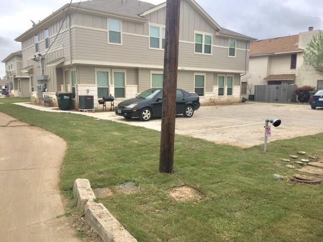 2213 Katy LN # A
