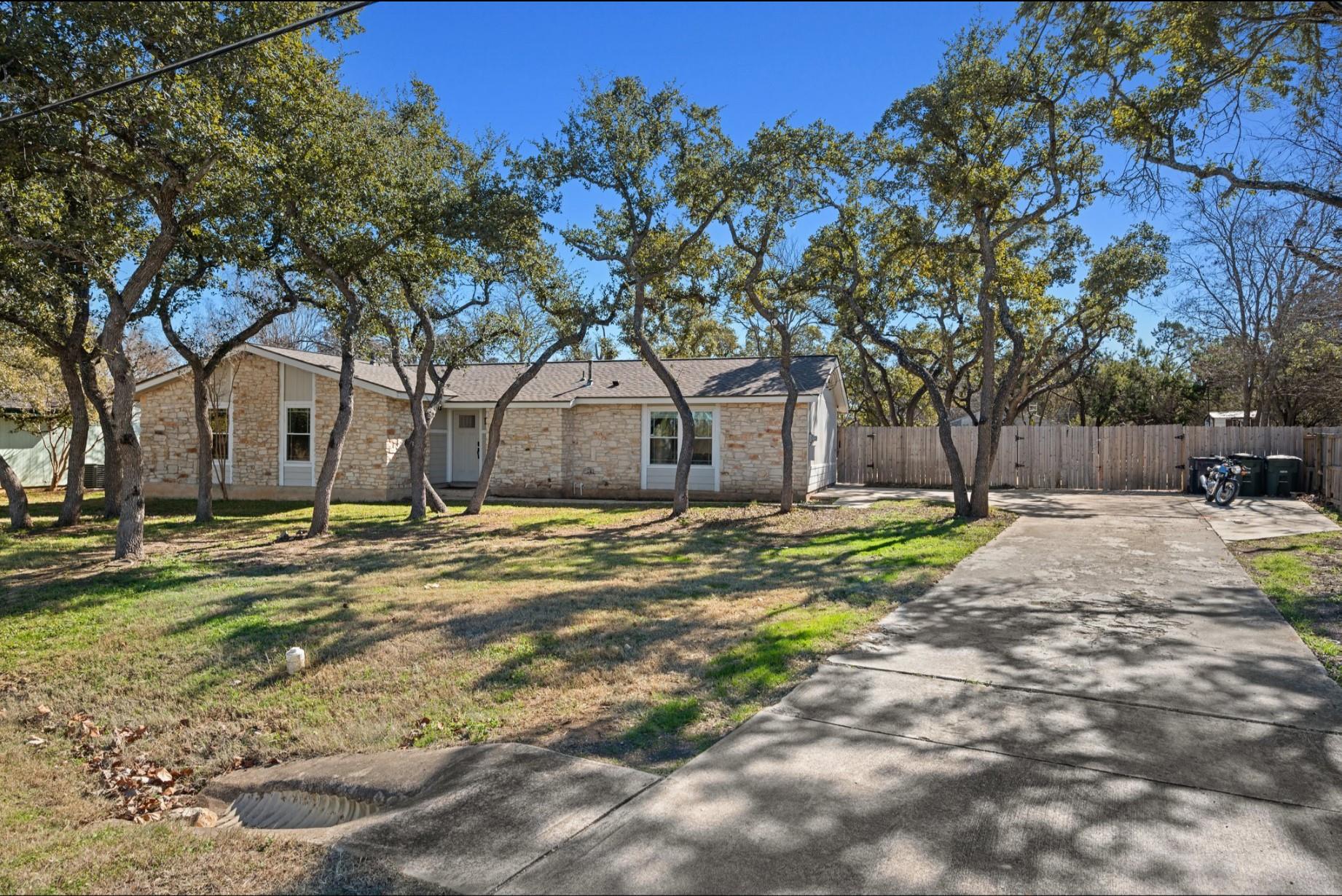 712 Ruby Isle DR