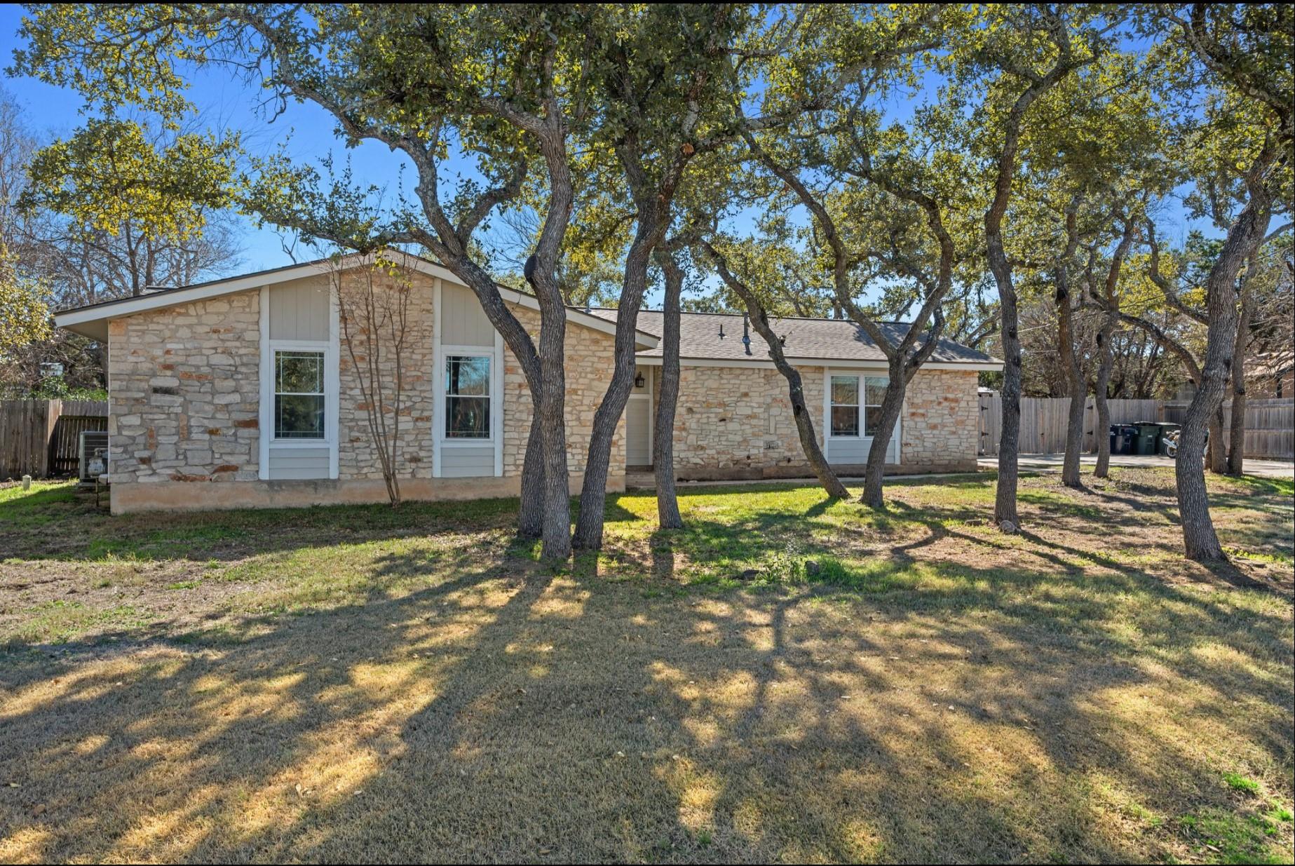 712 Ruby Isle DR