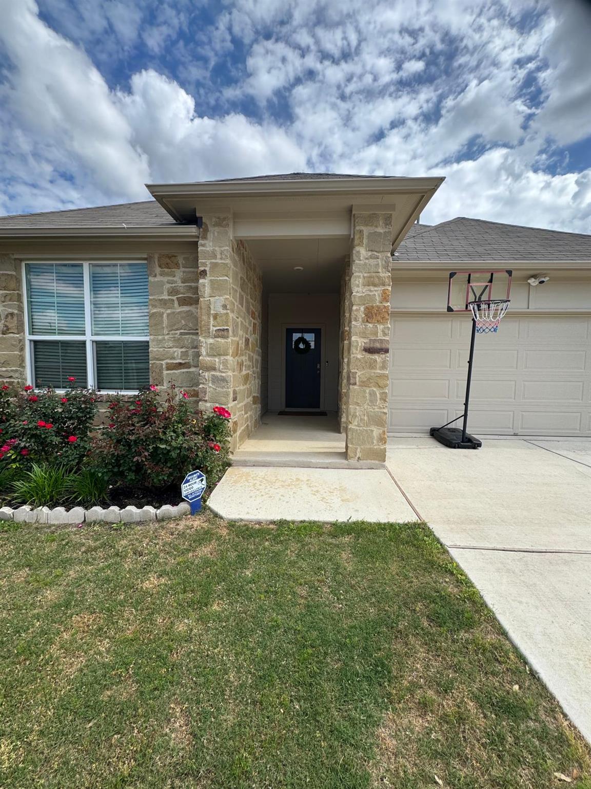 113 Queen Anne DR