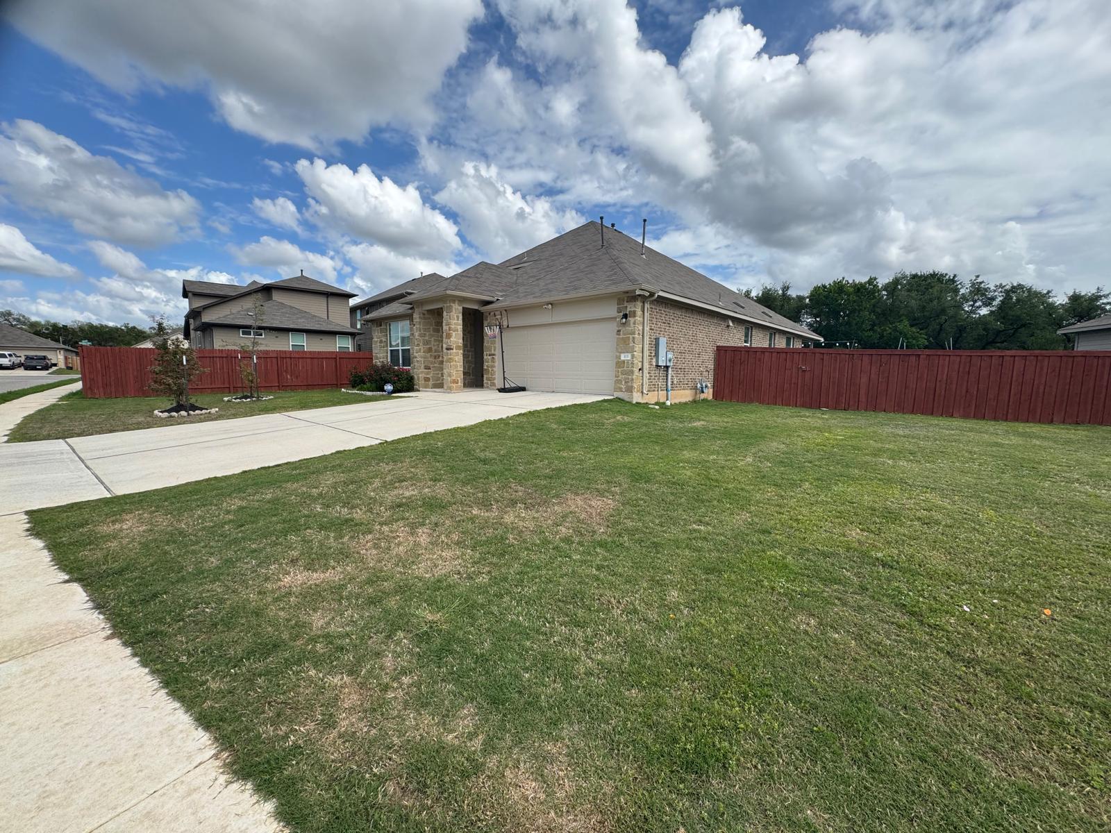 113 Queen Anne DR