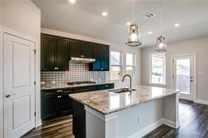 109 Lorena LN