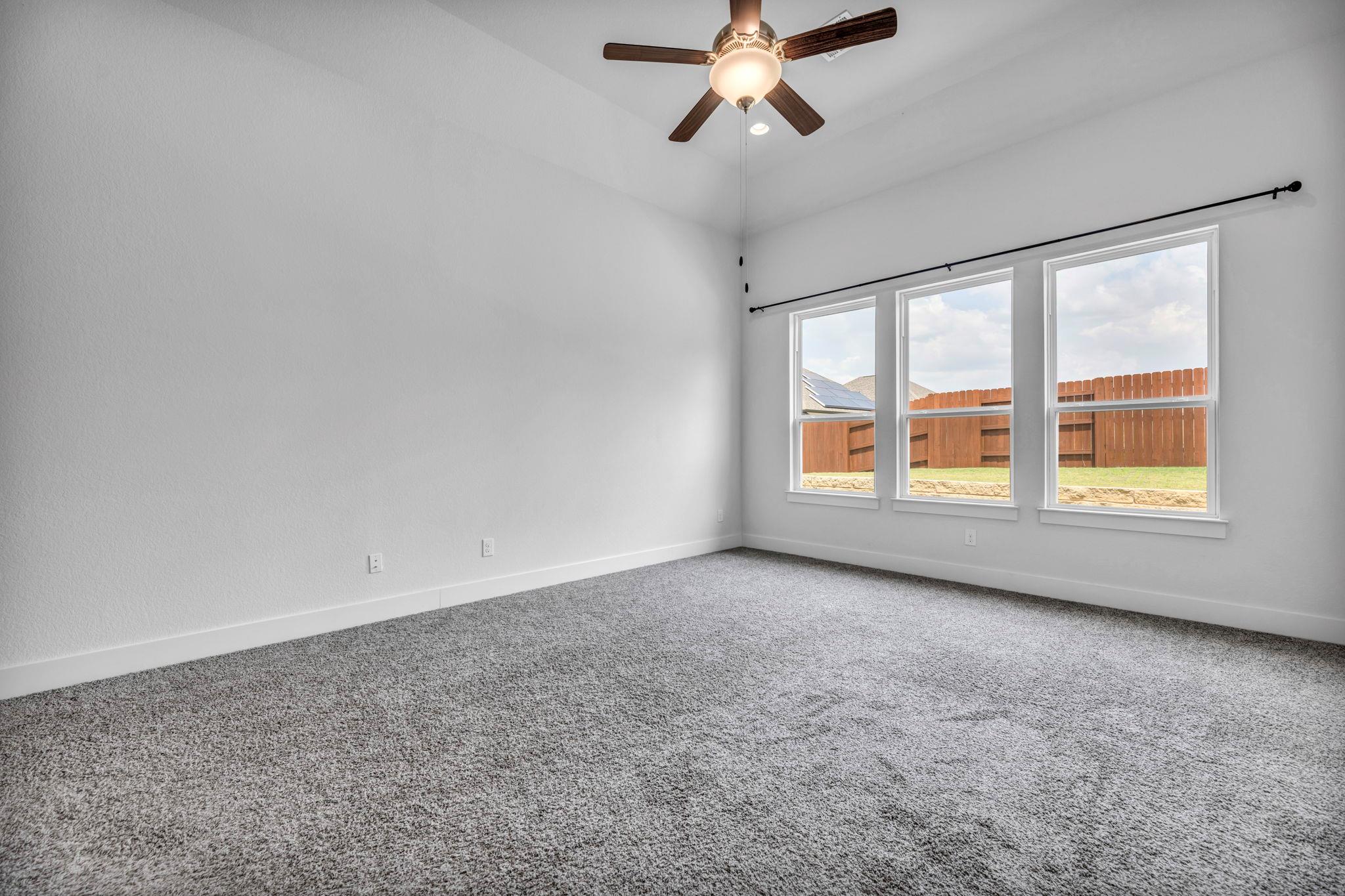 151 ROSE HEATH LN