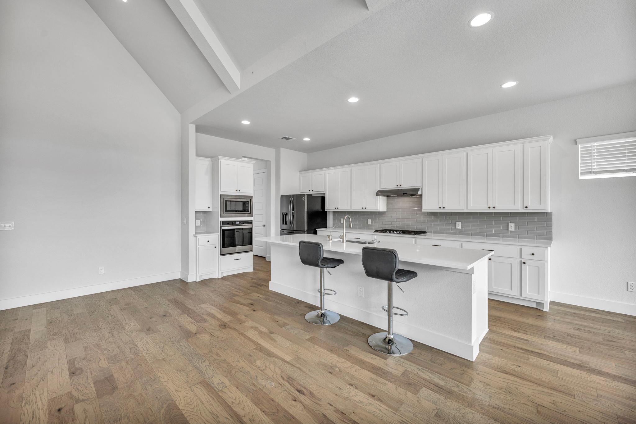 151 ROSE HEATH LN
