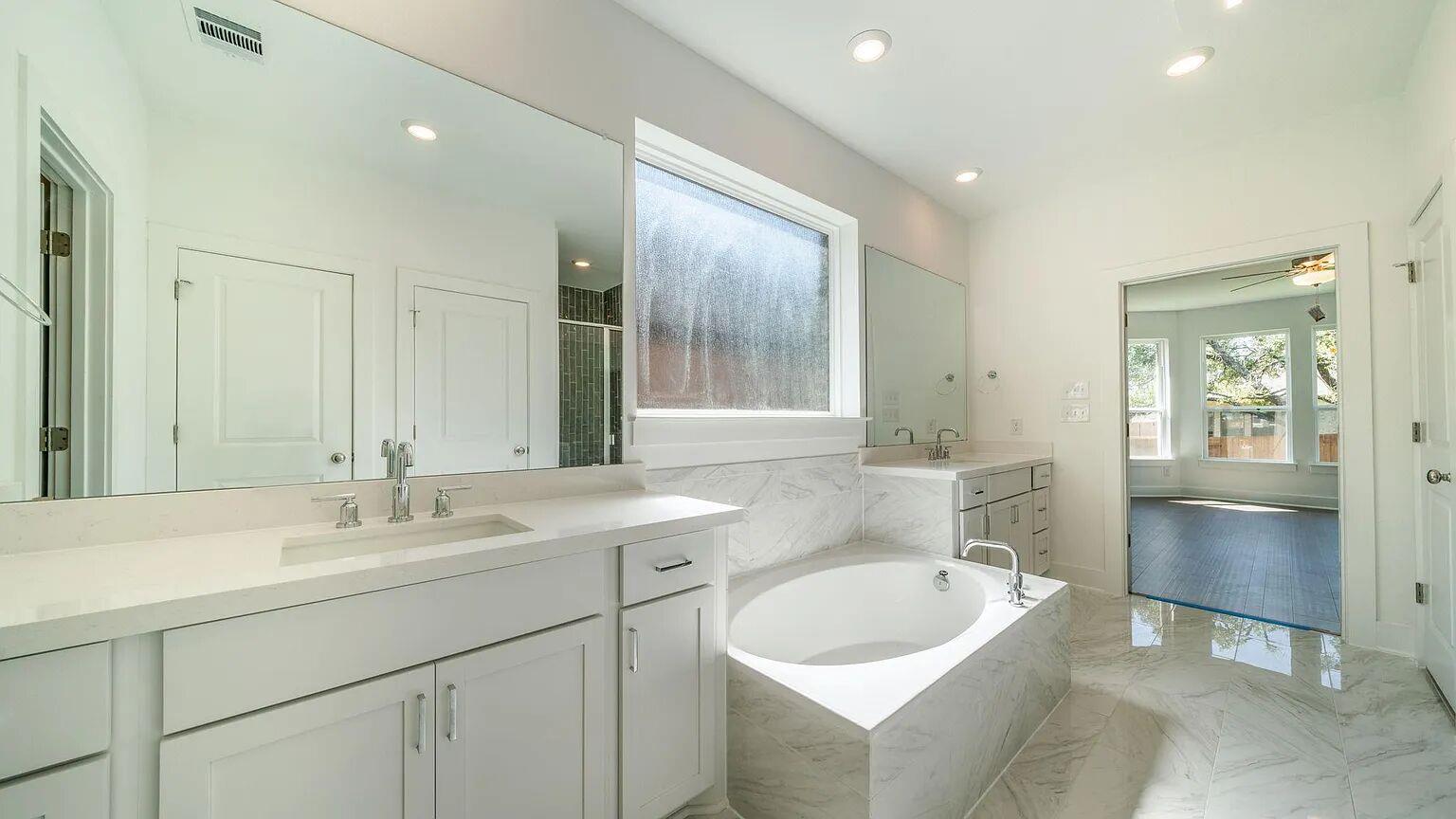 1412 Mulberry Oak LN