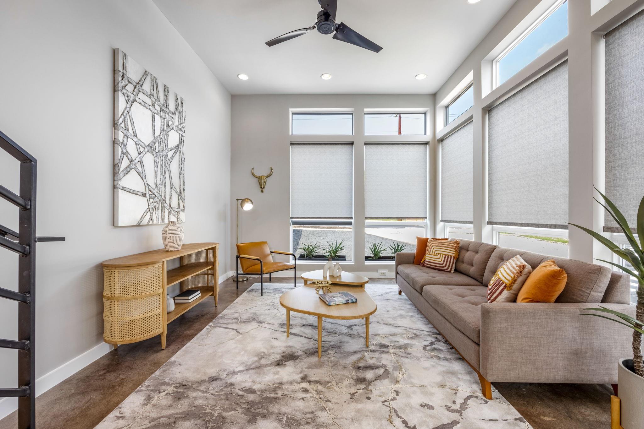 2203 E 51st ST # A