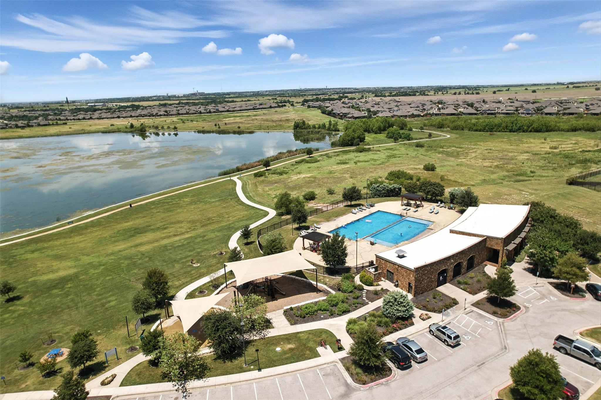 3054 Columbus LOOP