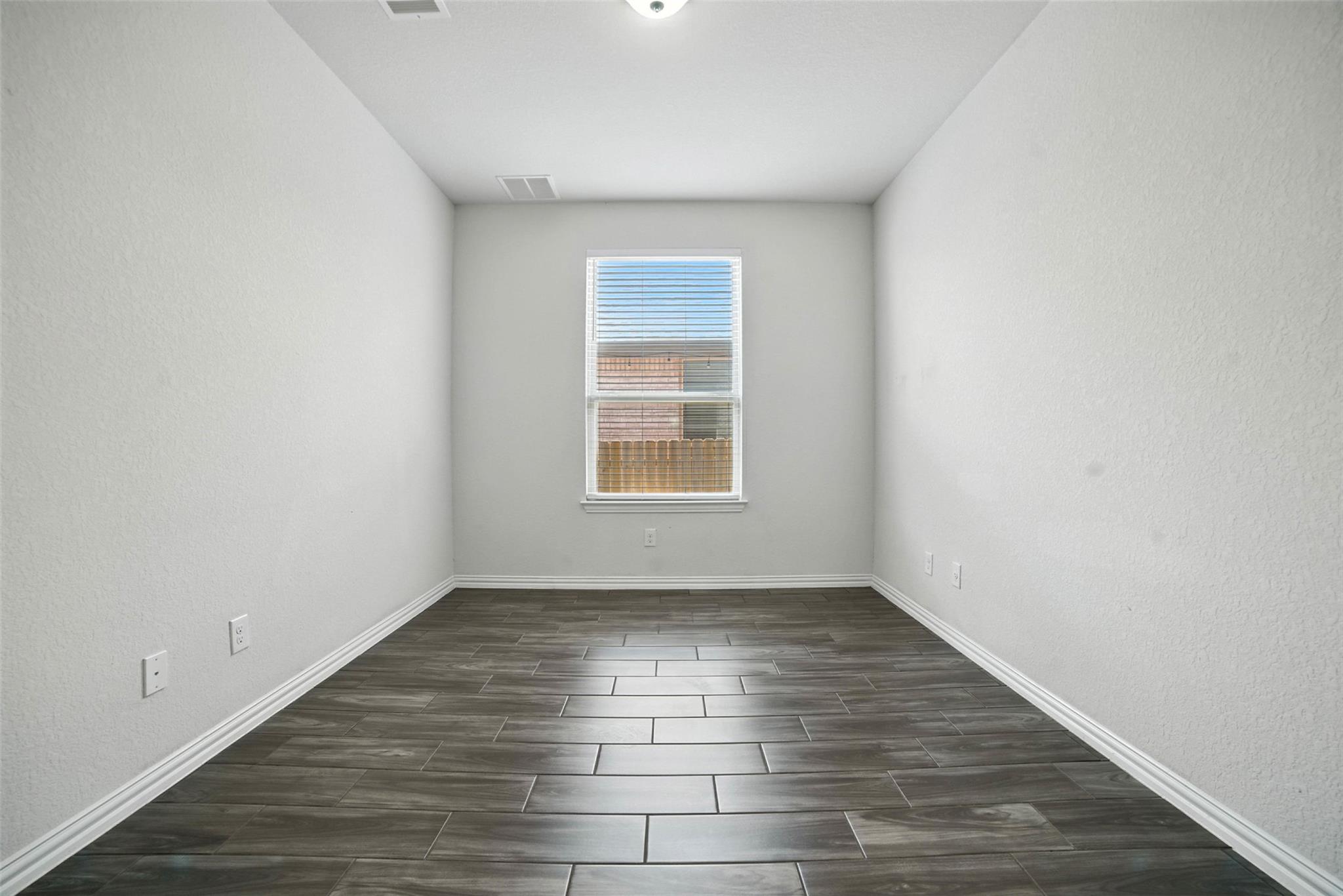 3054 Columbus LOOP