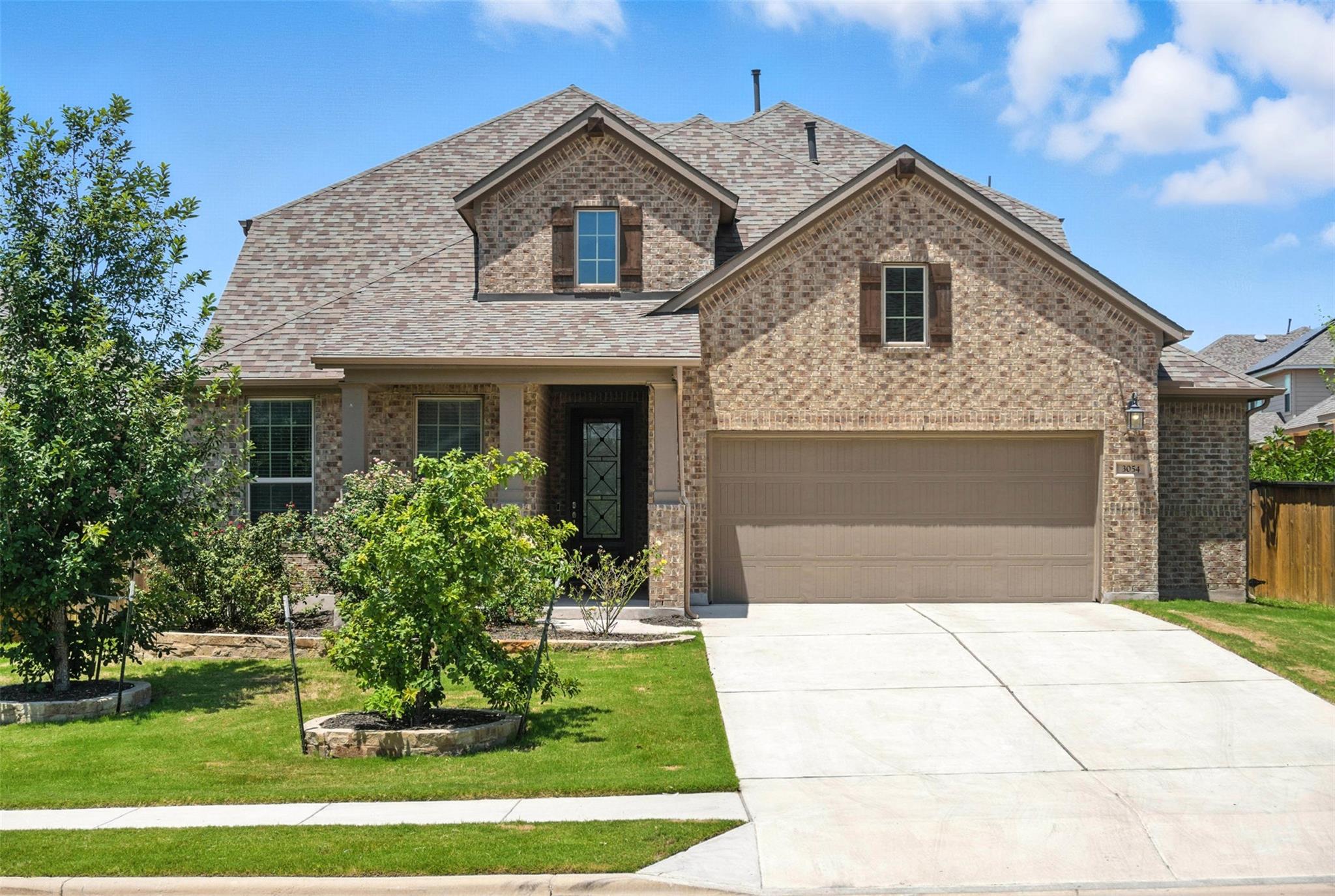 3054 Columbus LOOP