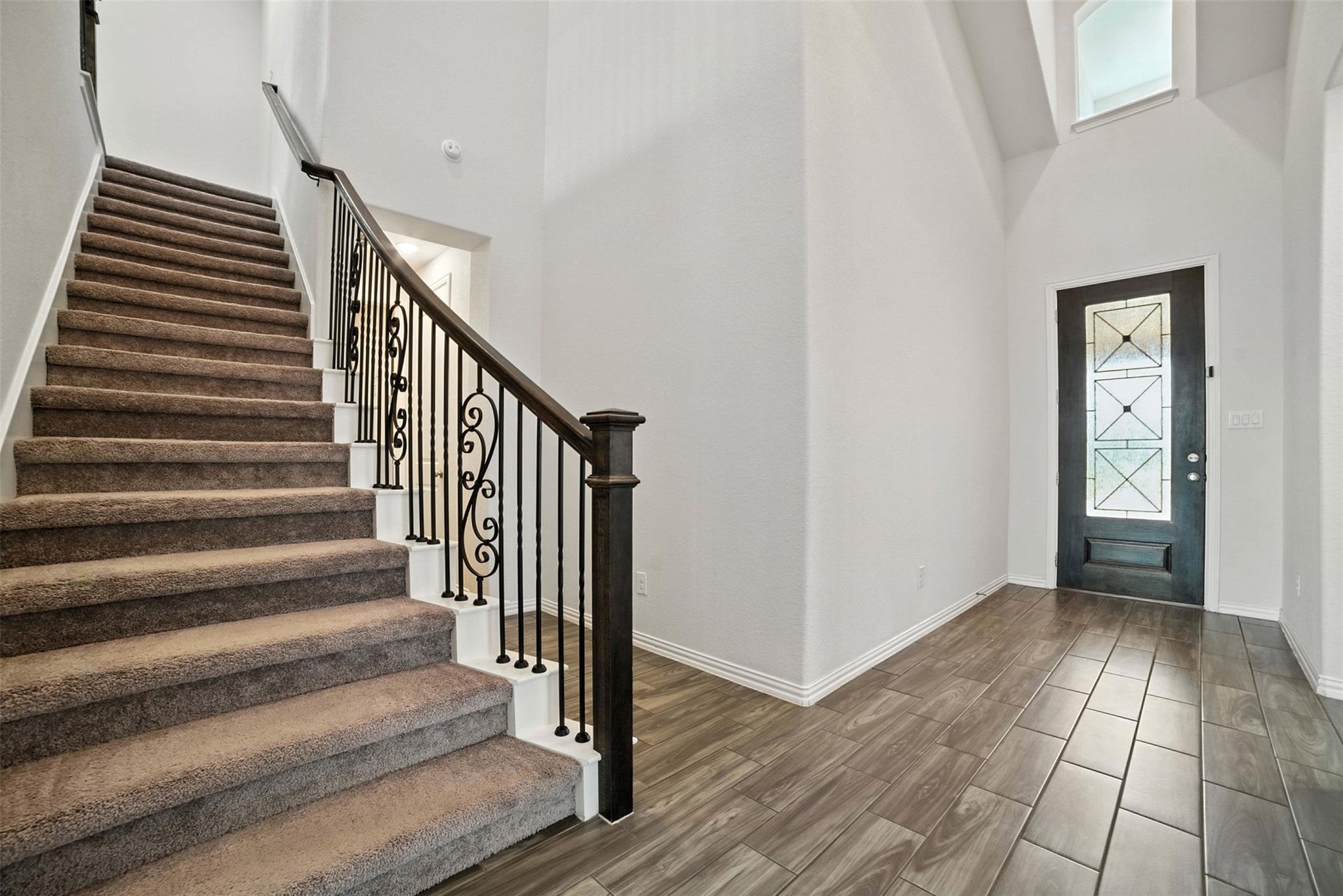 3054 Columbus LOOP