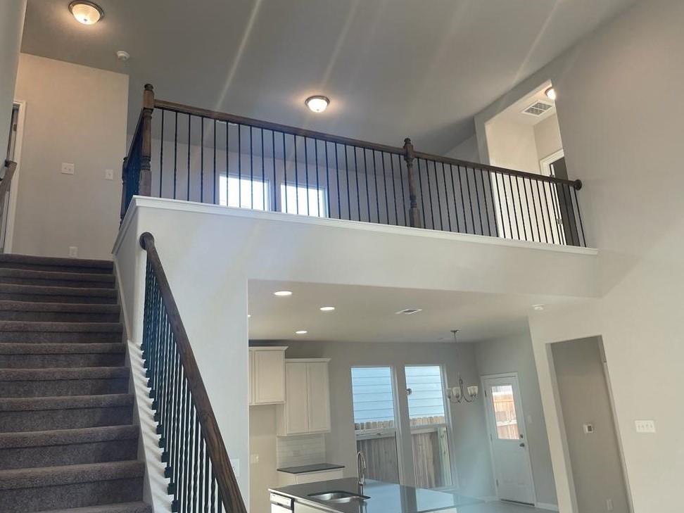 12809 Gilliland LN