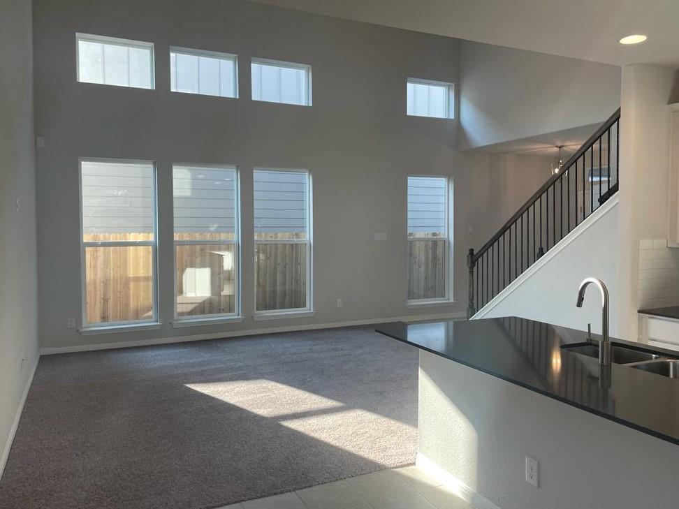 12809 Gilliland LN