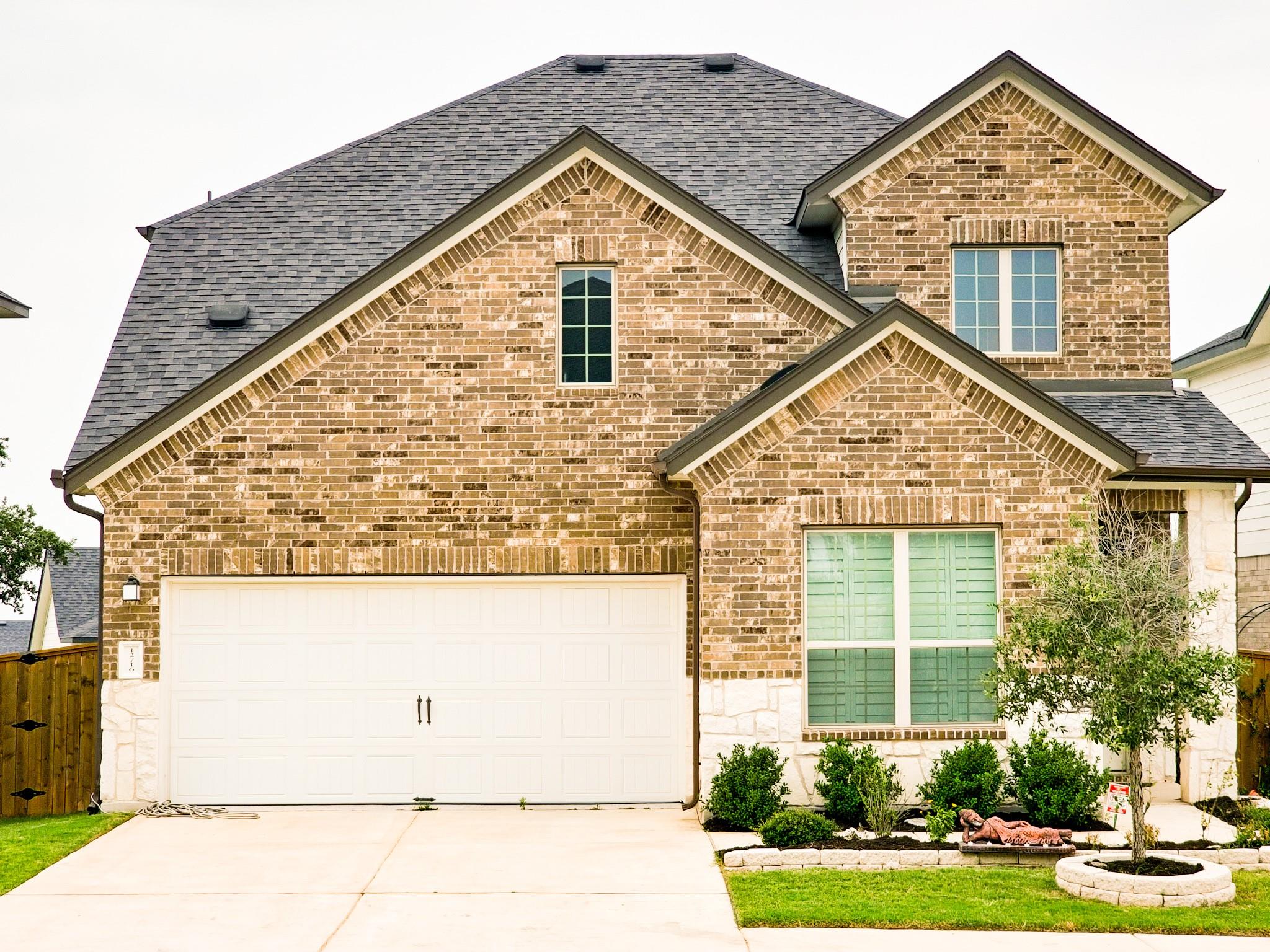12716 Bloomington DR