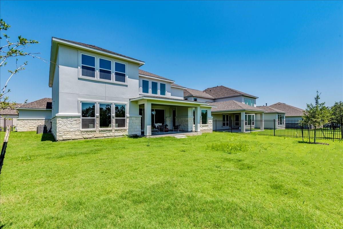 597 Pear Tree LN
