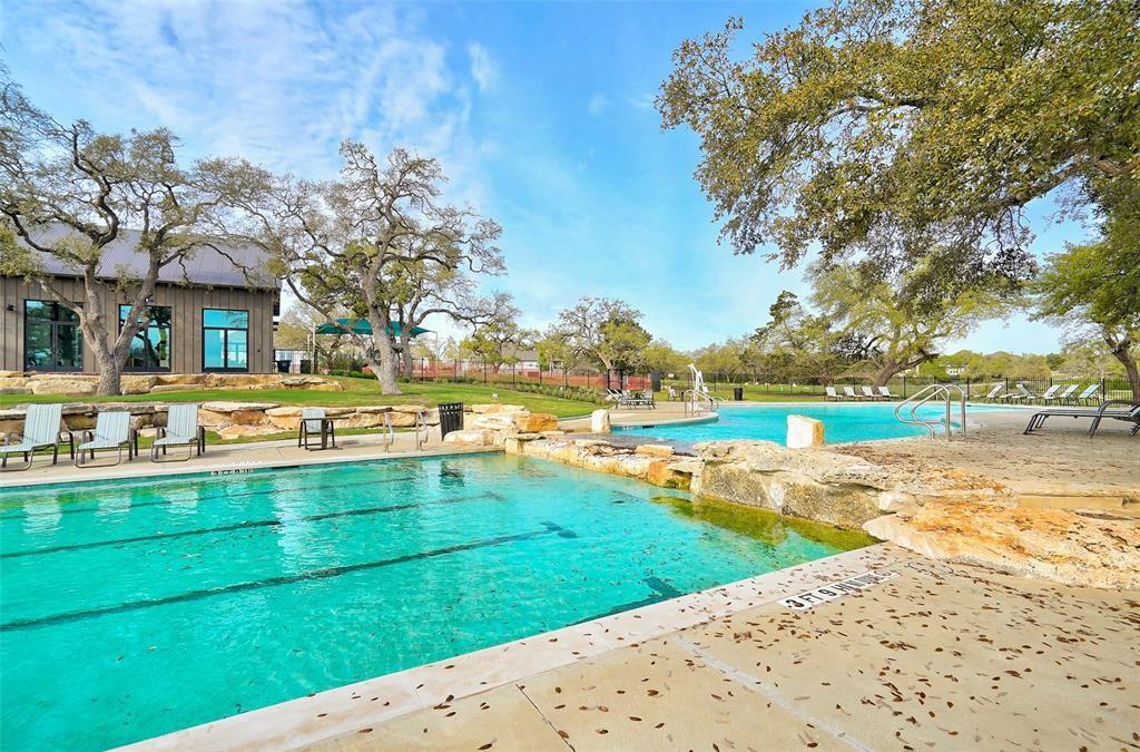 597 Pear Tree LN
