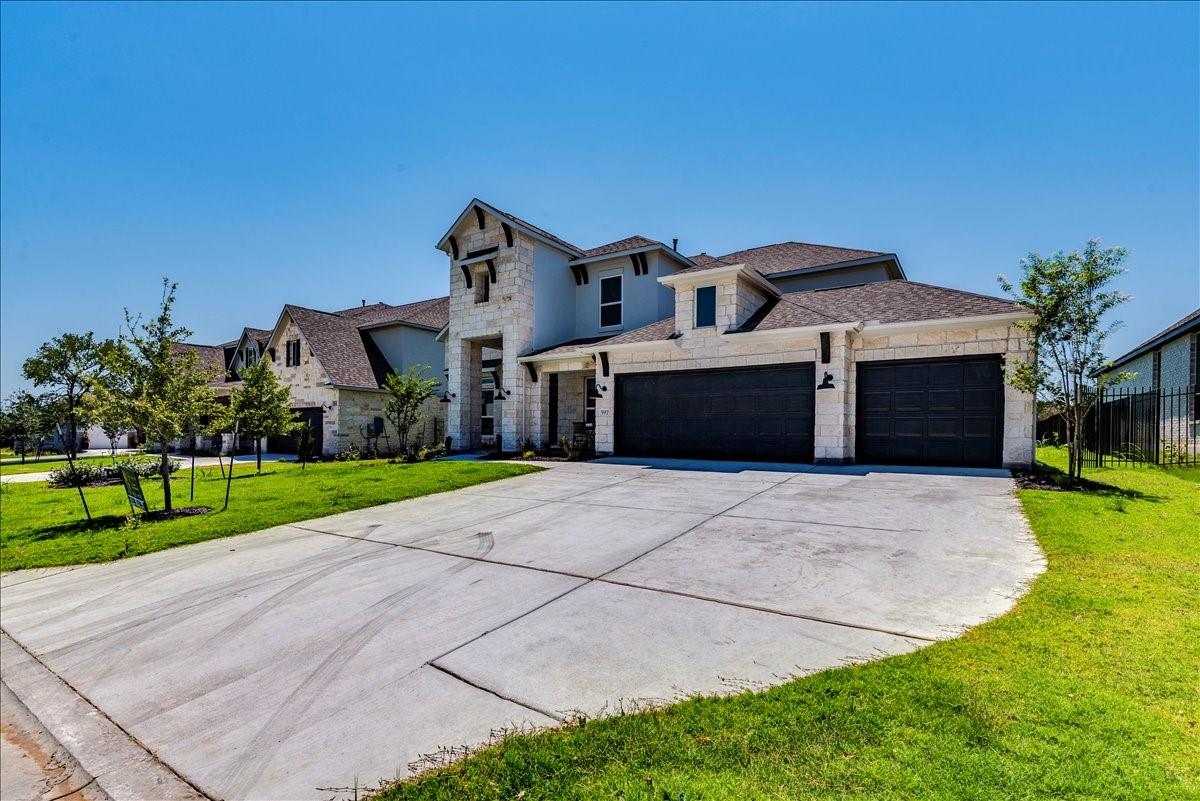597 Pear Tree LN