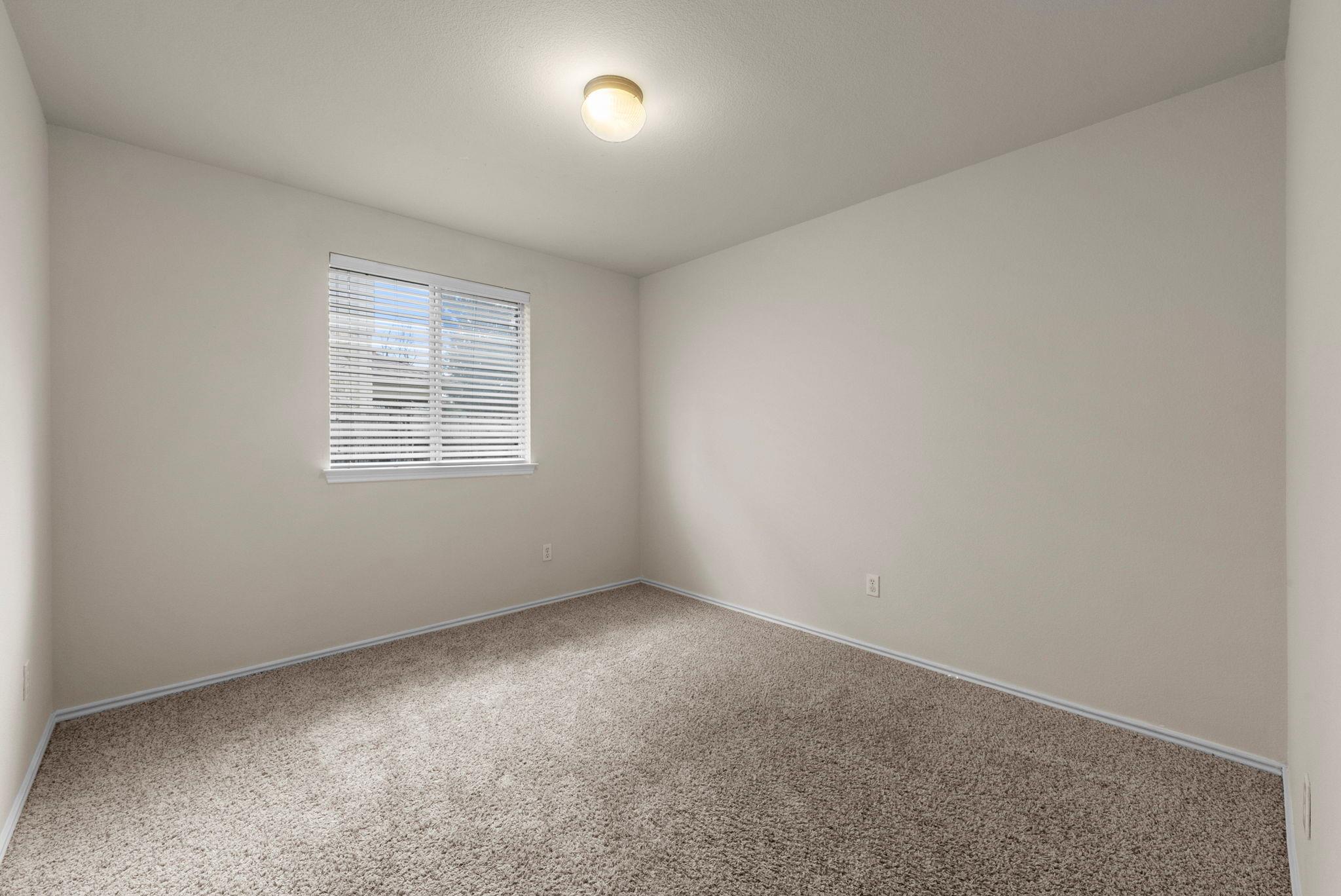 9424 Castle Pines DR