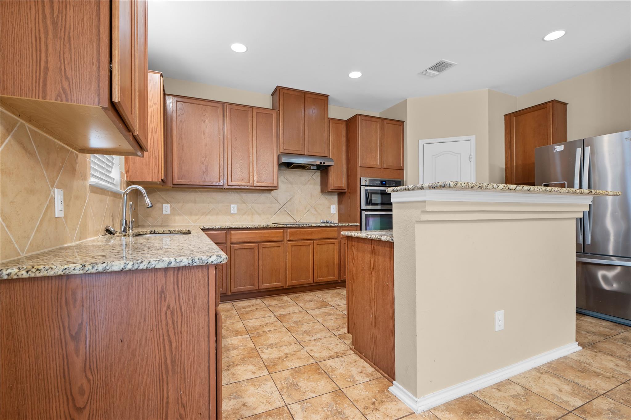 14308 Lake Victor DR