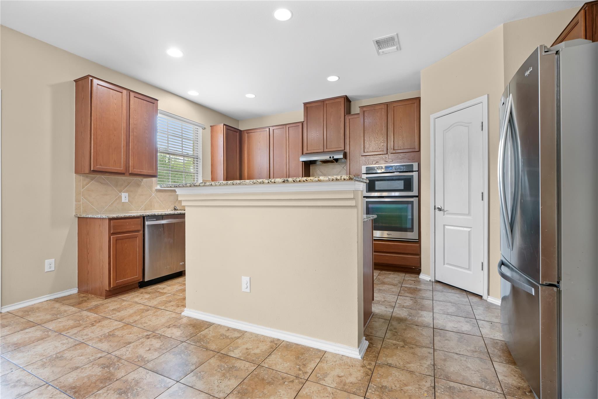 14308 Lake Victor DR