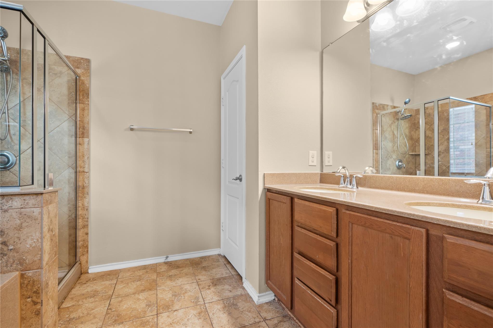 14308 Lake Victor DR