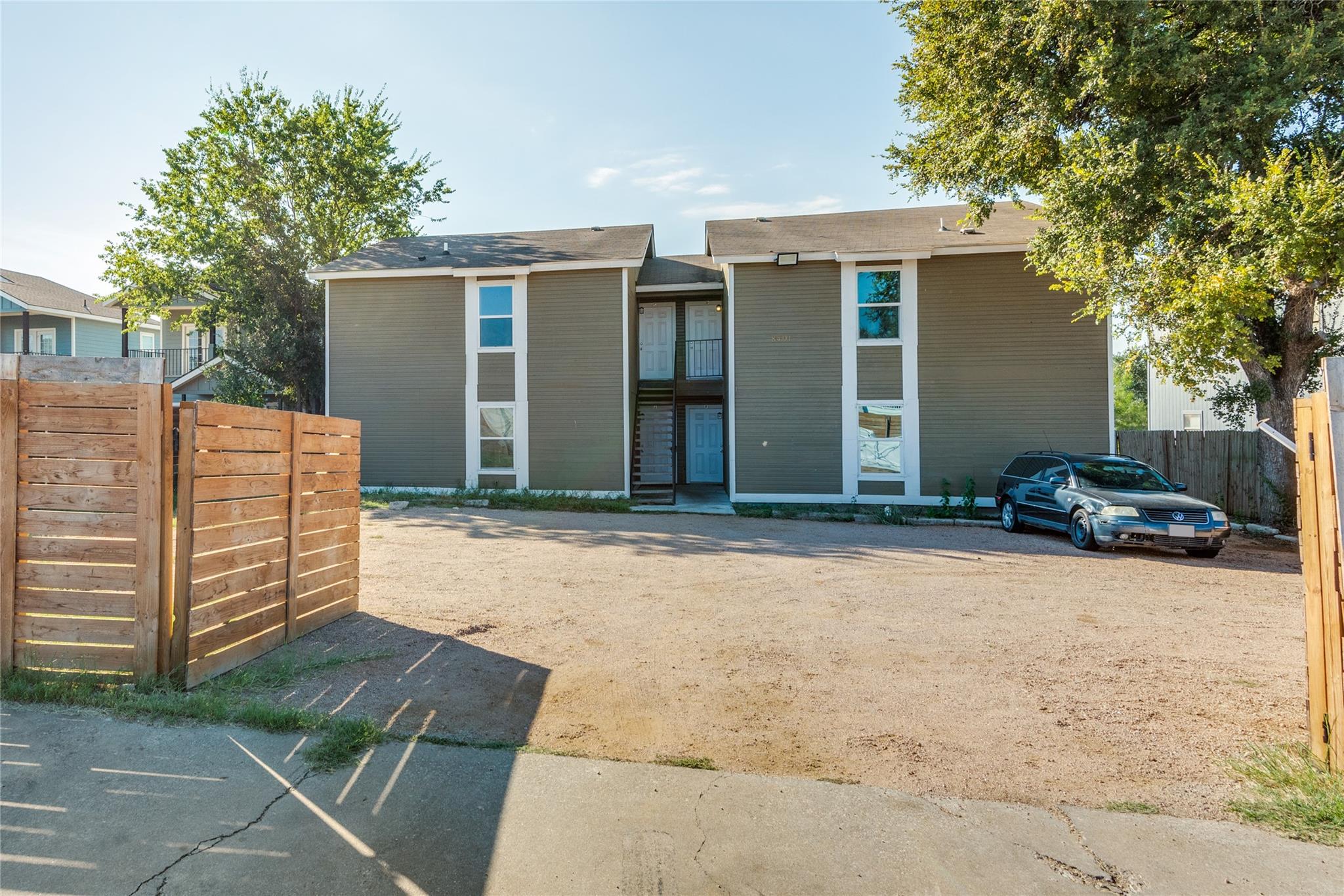 8401 Garcreek CIR # C