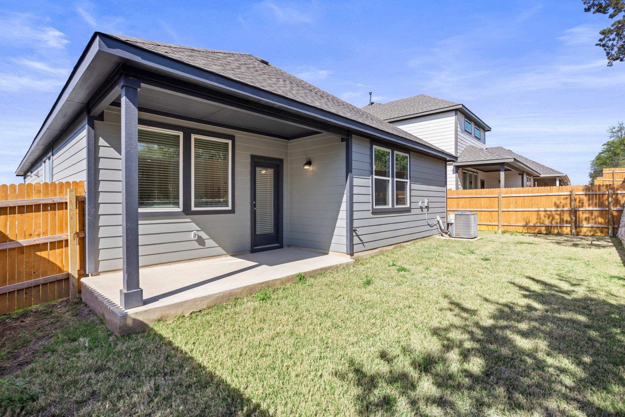 305 Brooks Ranch DR