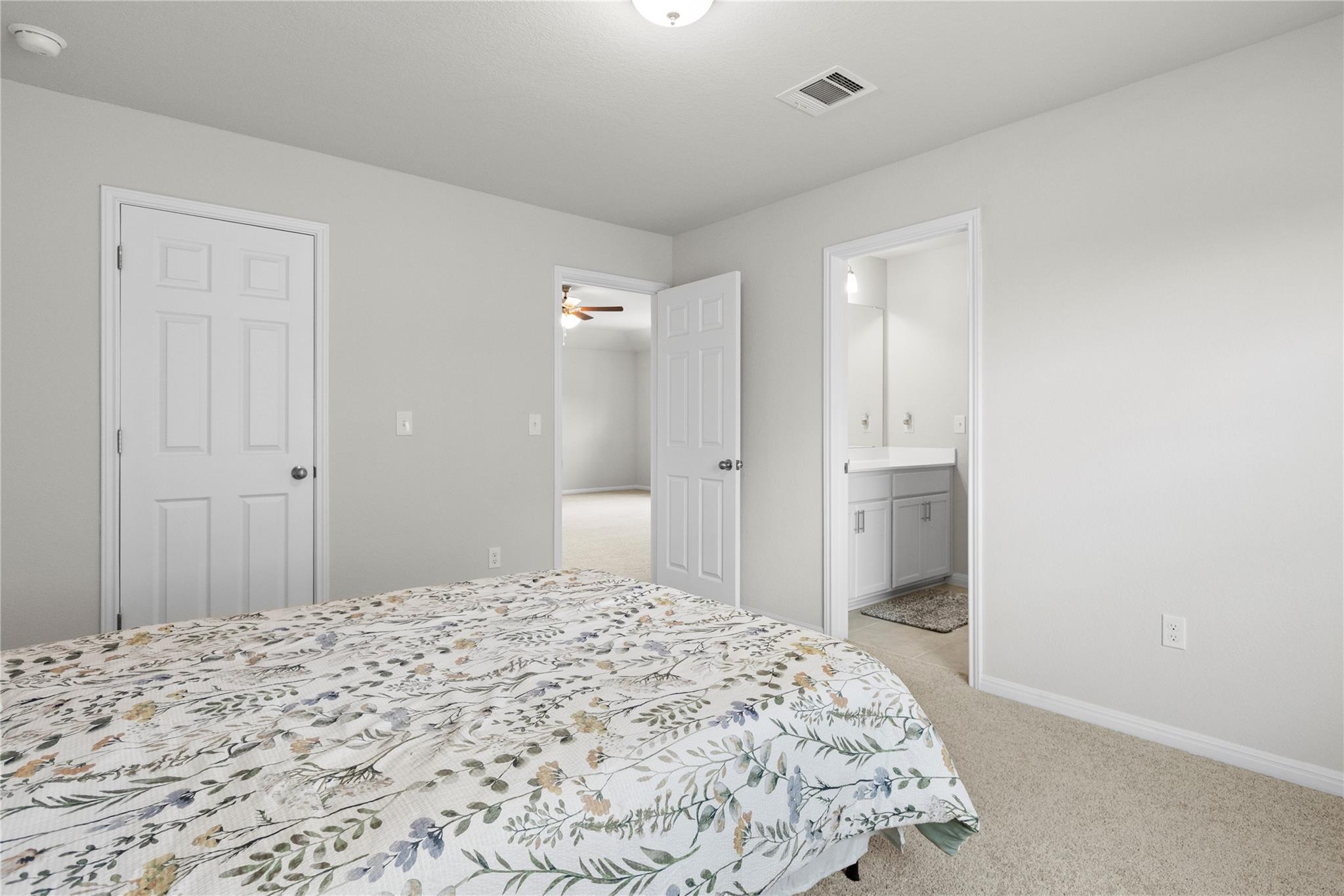 516 Arrowhead Vine ST