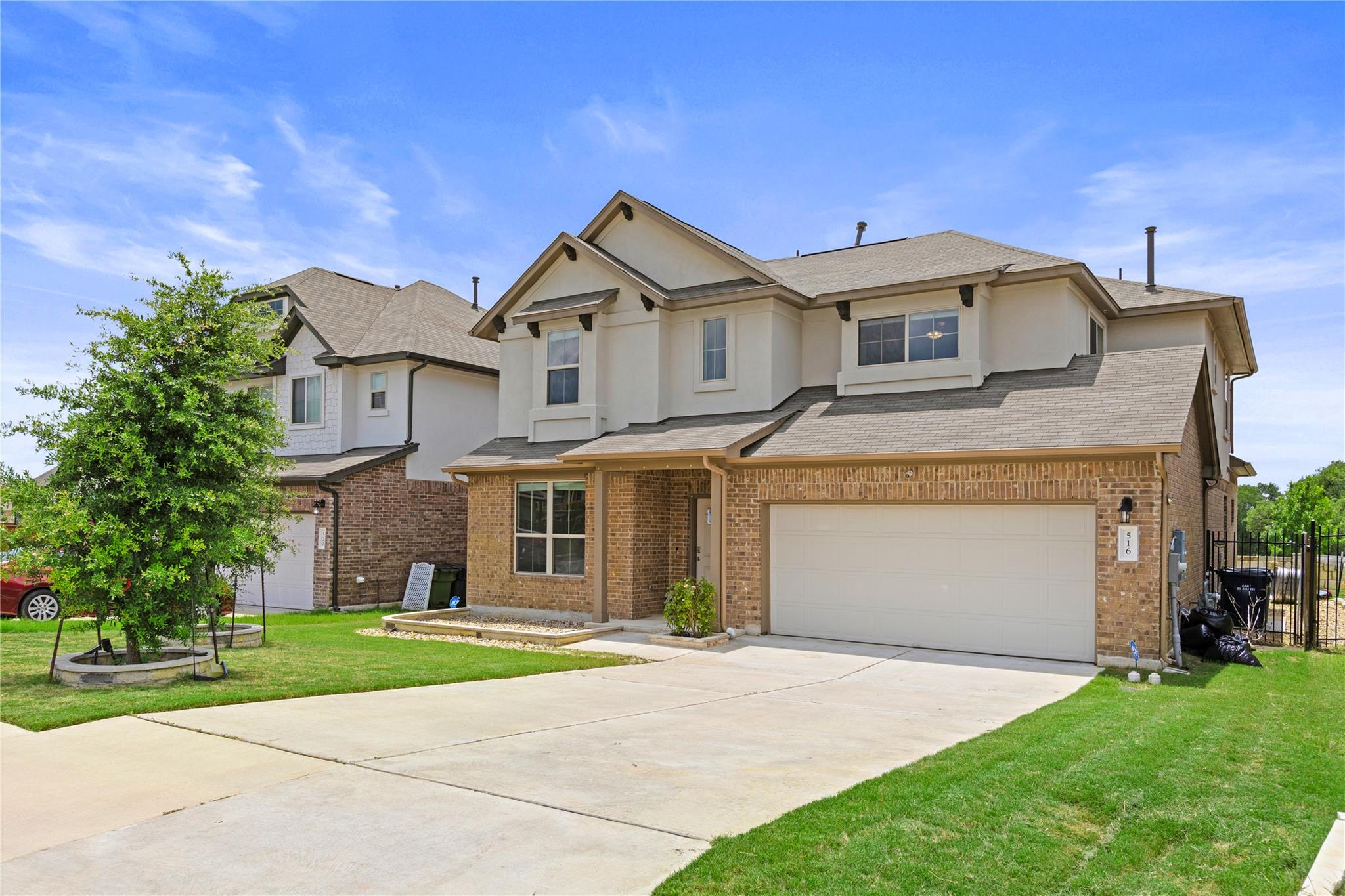 516 Arrowhead Vine ST