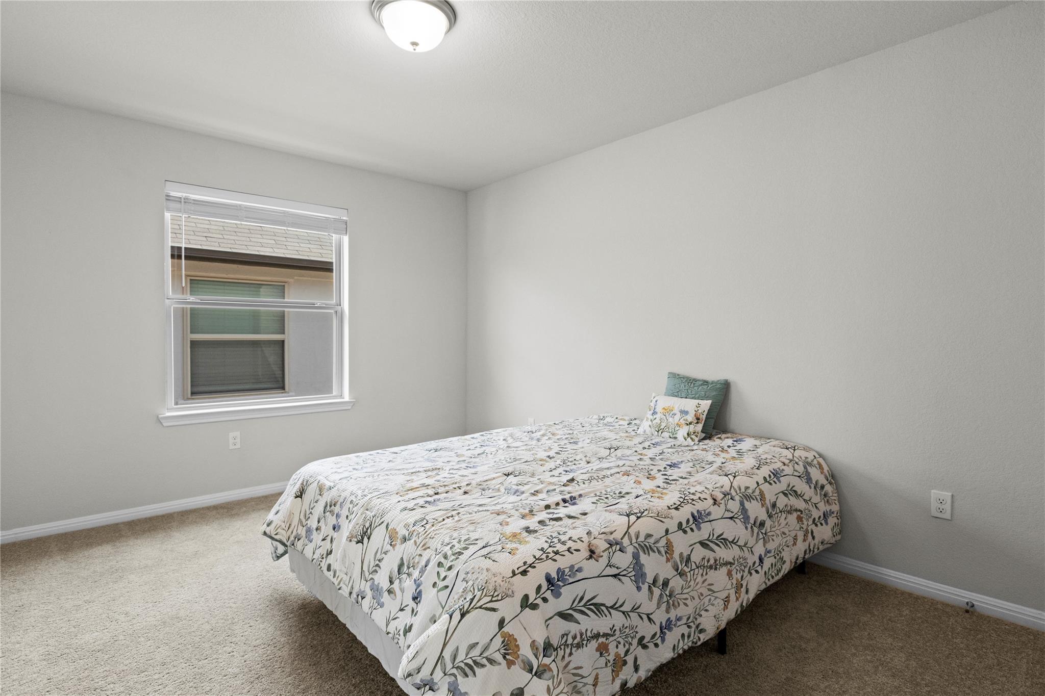 516 Arrowhead Vine ST