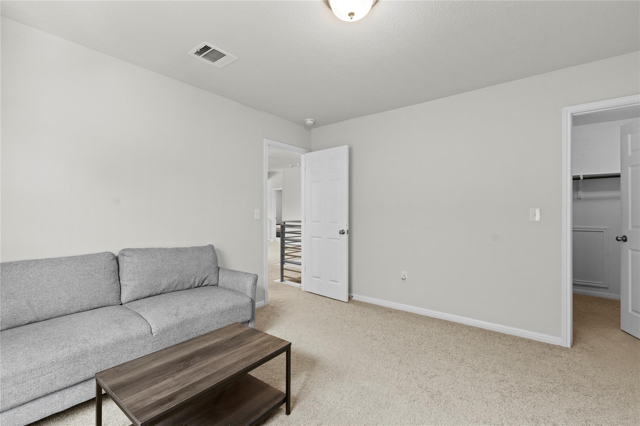 516 Arrowhead Vine ST