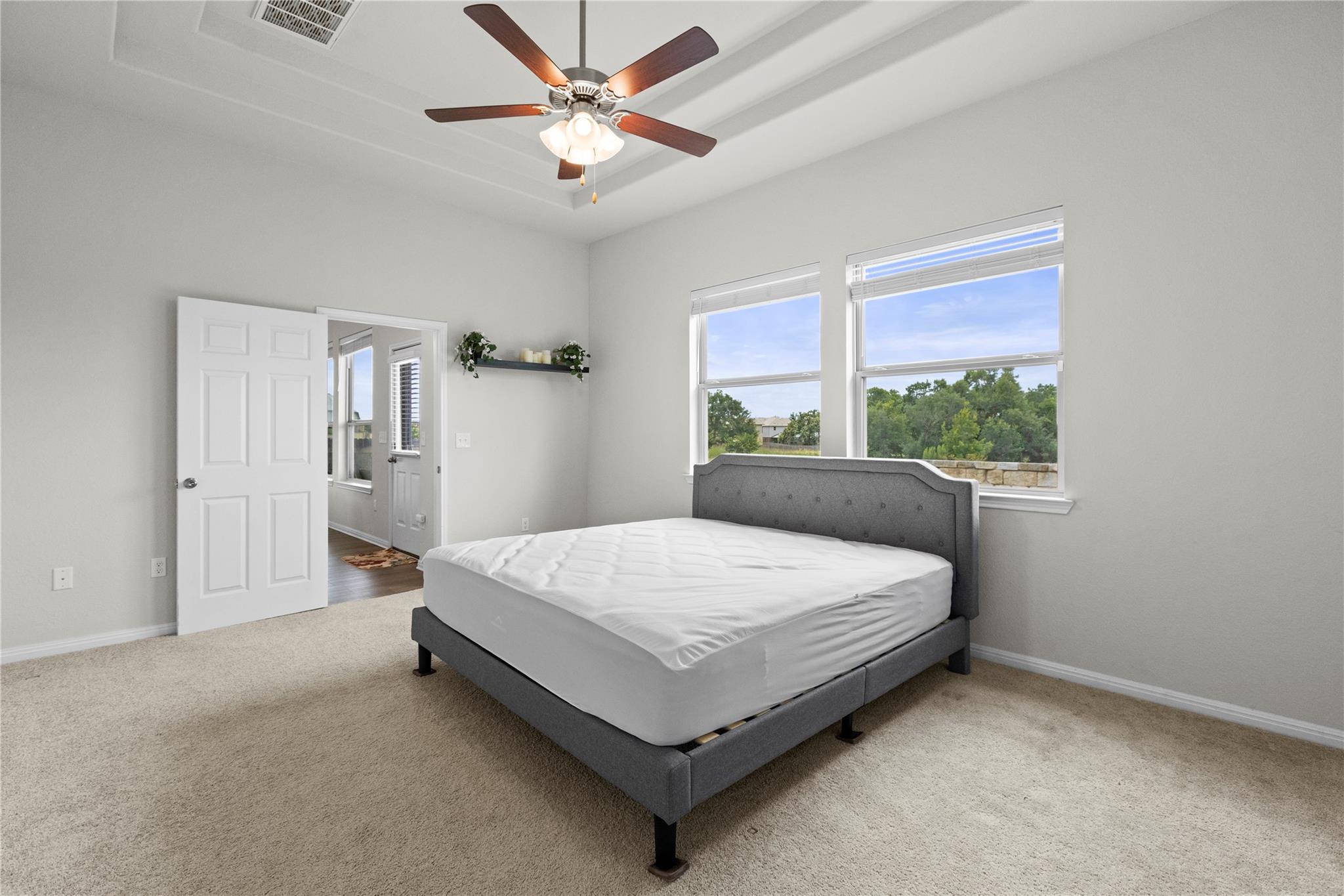 516 Arrowhead Vine ST