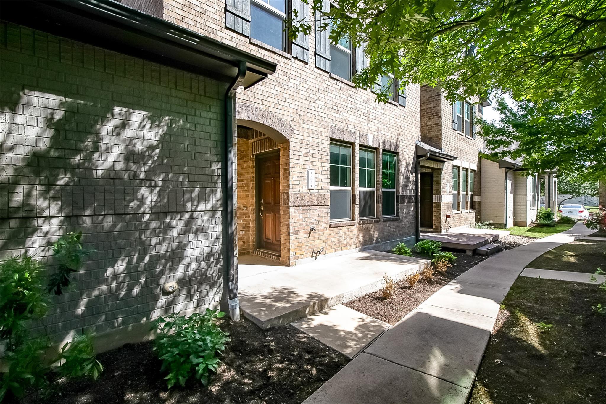 7220 Wyoming Springs DR # 1203