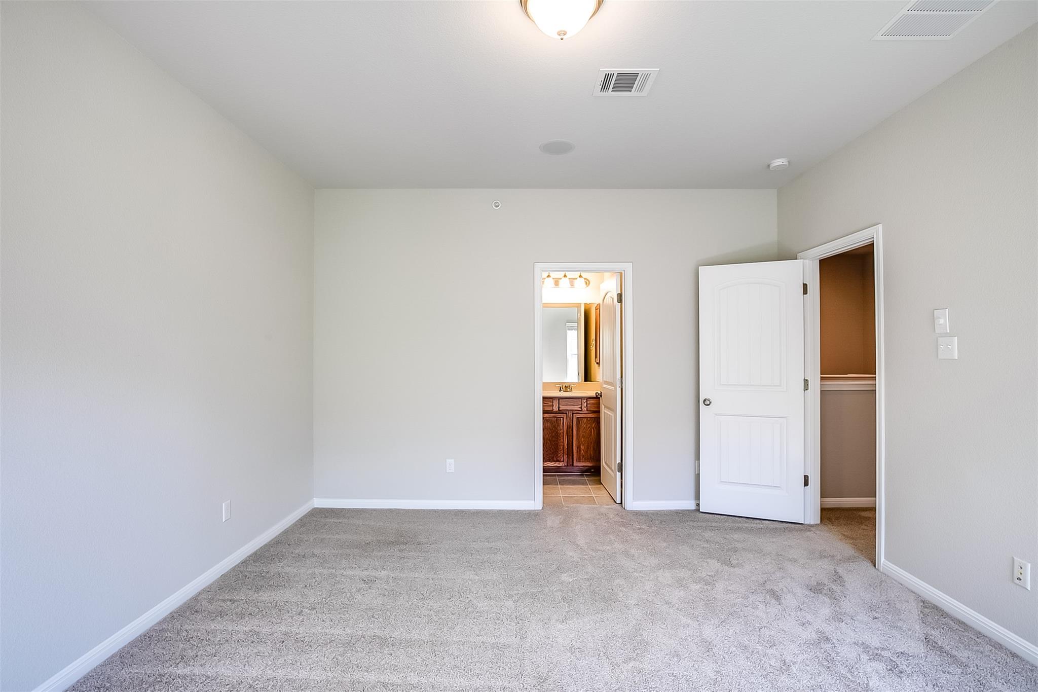 7220 Wyoming Springs DR # 1203