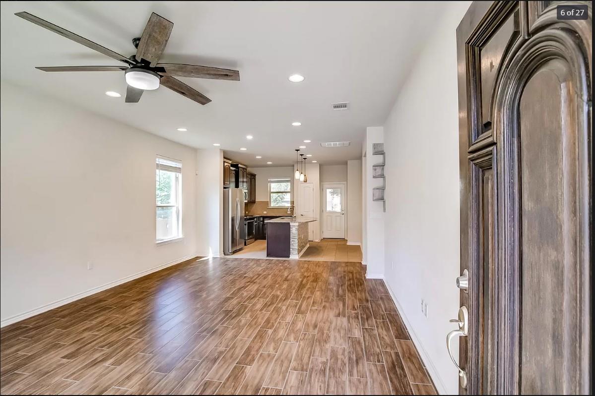 14215 McCoy LOOP