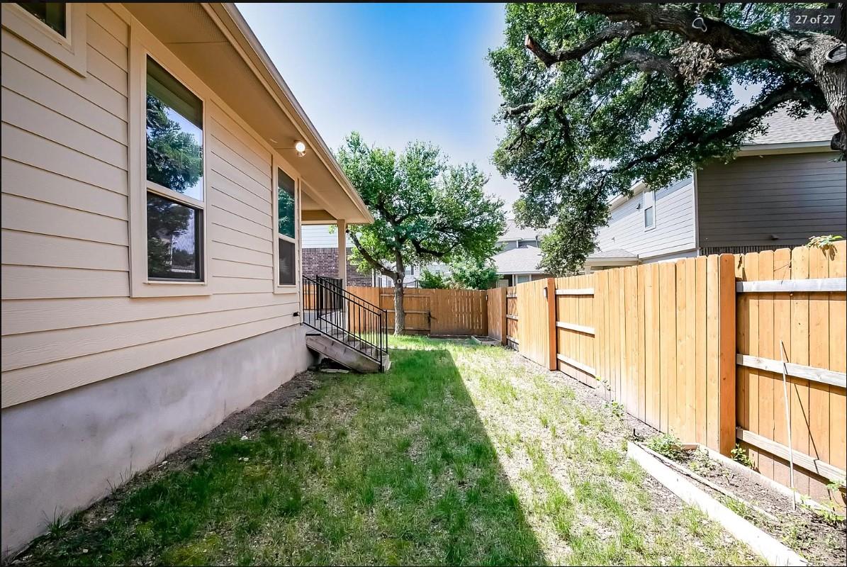 14215 McCoy LOOP