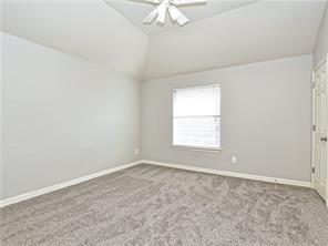 2737 Plantation DR