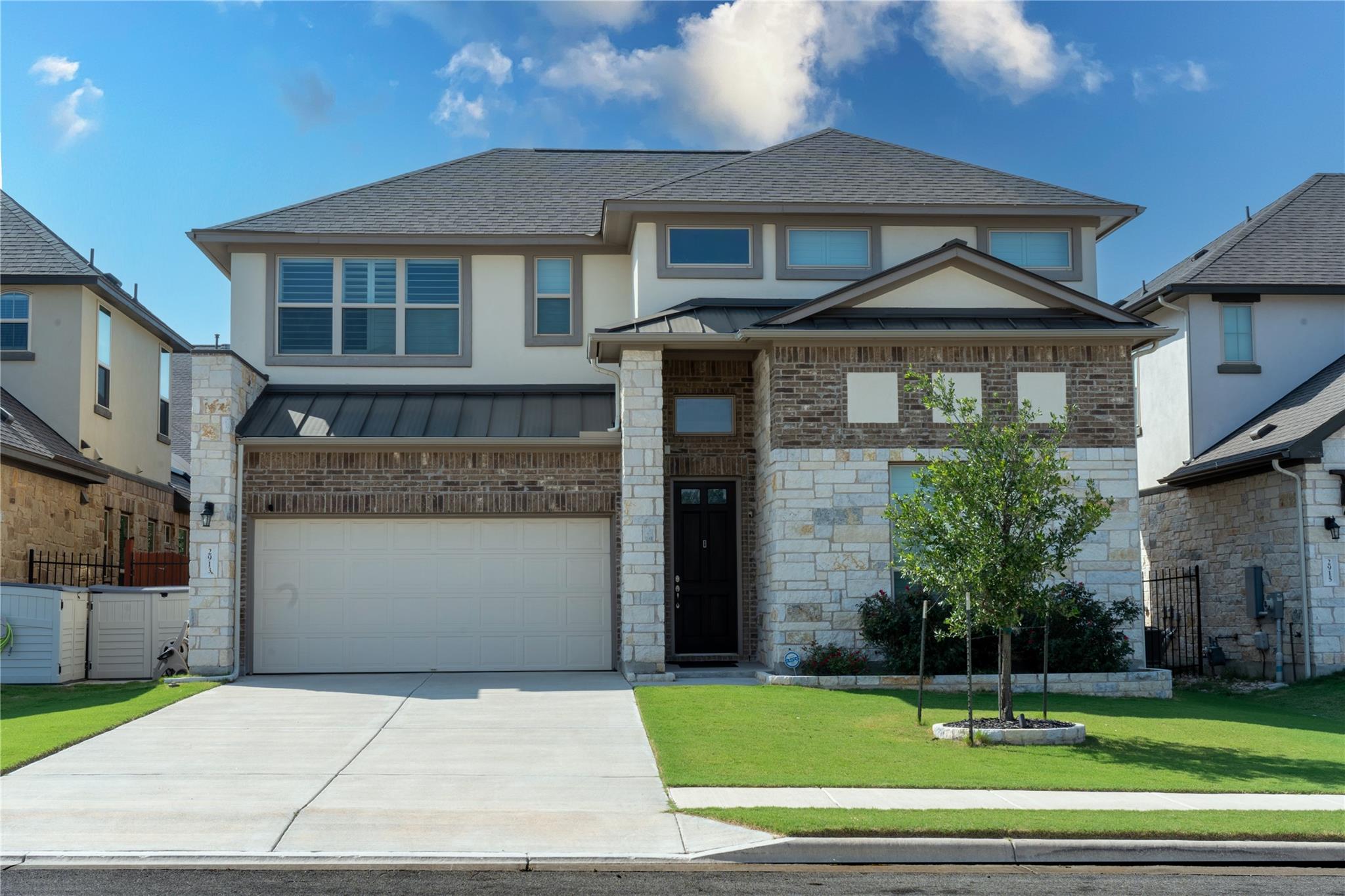 2913 Zelma DR