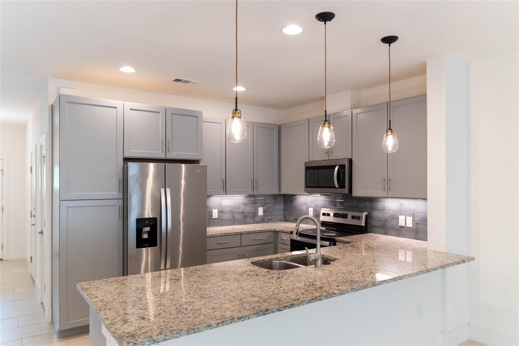 204 Conservation DR